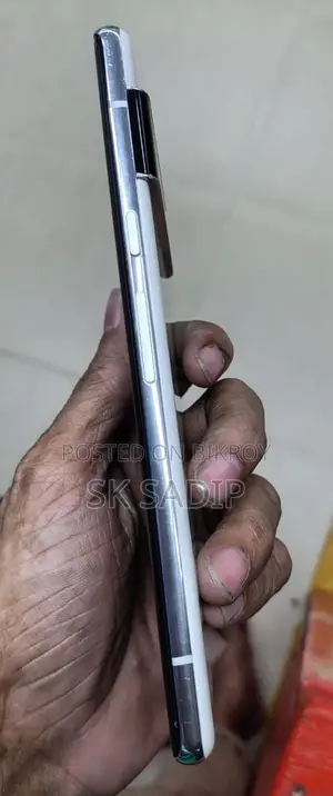 Google Pixel 6 Pro . (Used)
