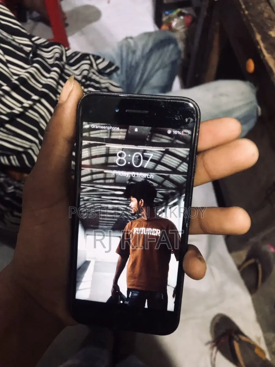 Apple iPhone 7 USA (Used)
