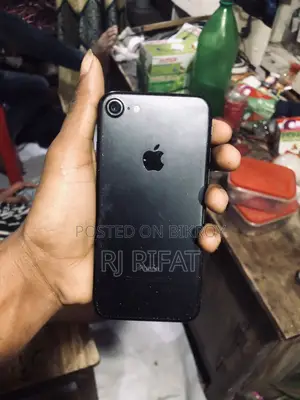 Apple iPhone 7 USA (Used)