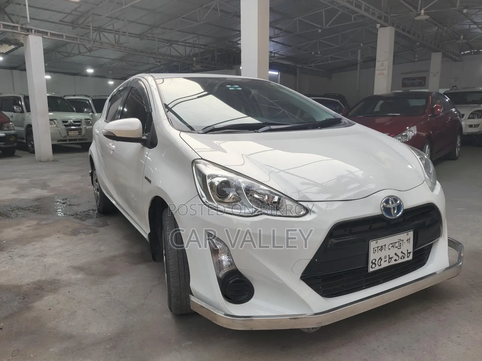 Toyota Aqua G push 2016