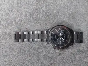 Paseza Quartz Wristwatch – Running, needs repair