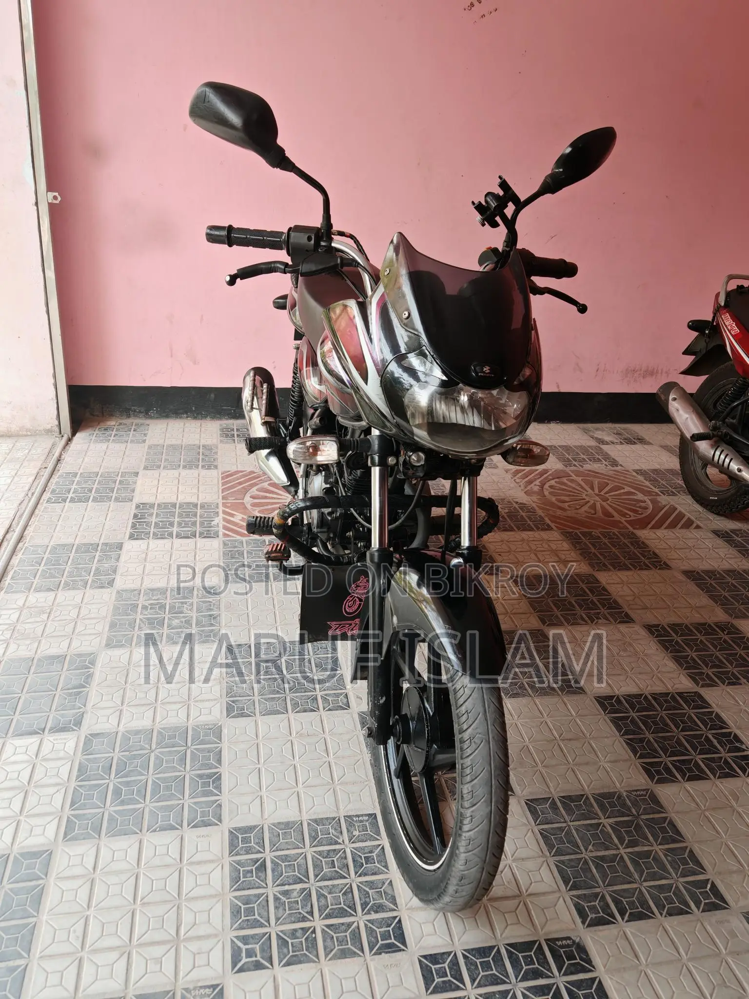 Bajaj Discover 100 - 2018