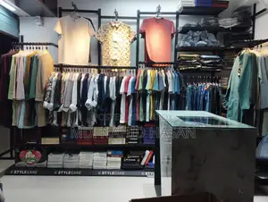 Aesthetic Clothing Showroom for Rent!