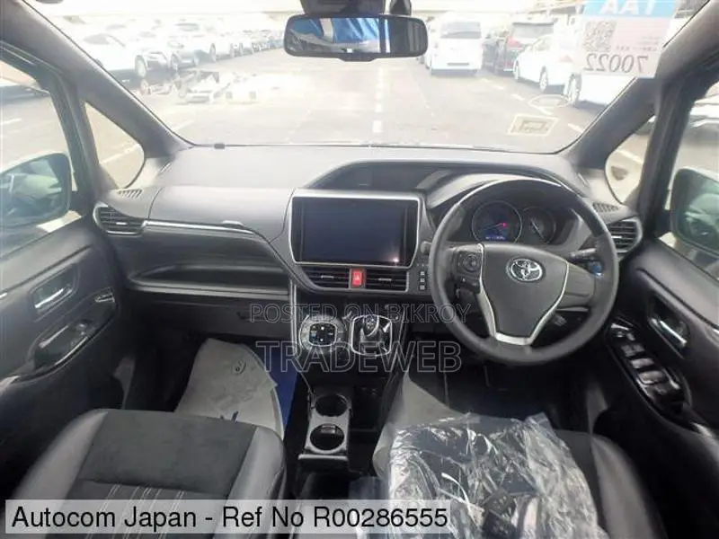 Toyota Esquire Gi Premium HYBRID 19 2019