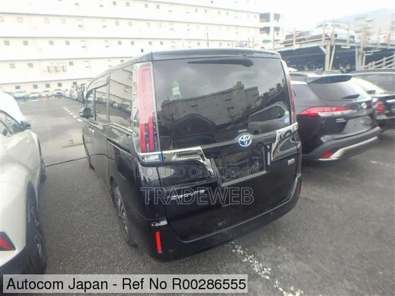 Toyota Esquire Gi Premium HYBRID 19 2019