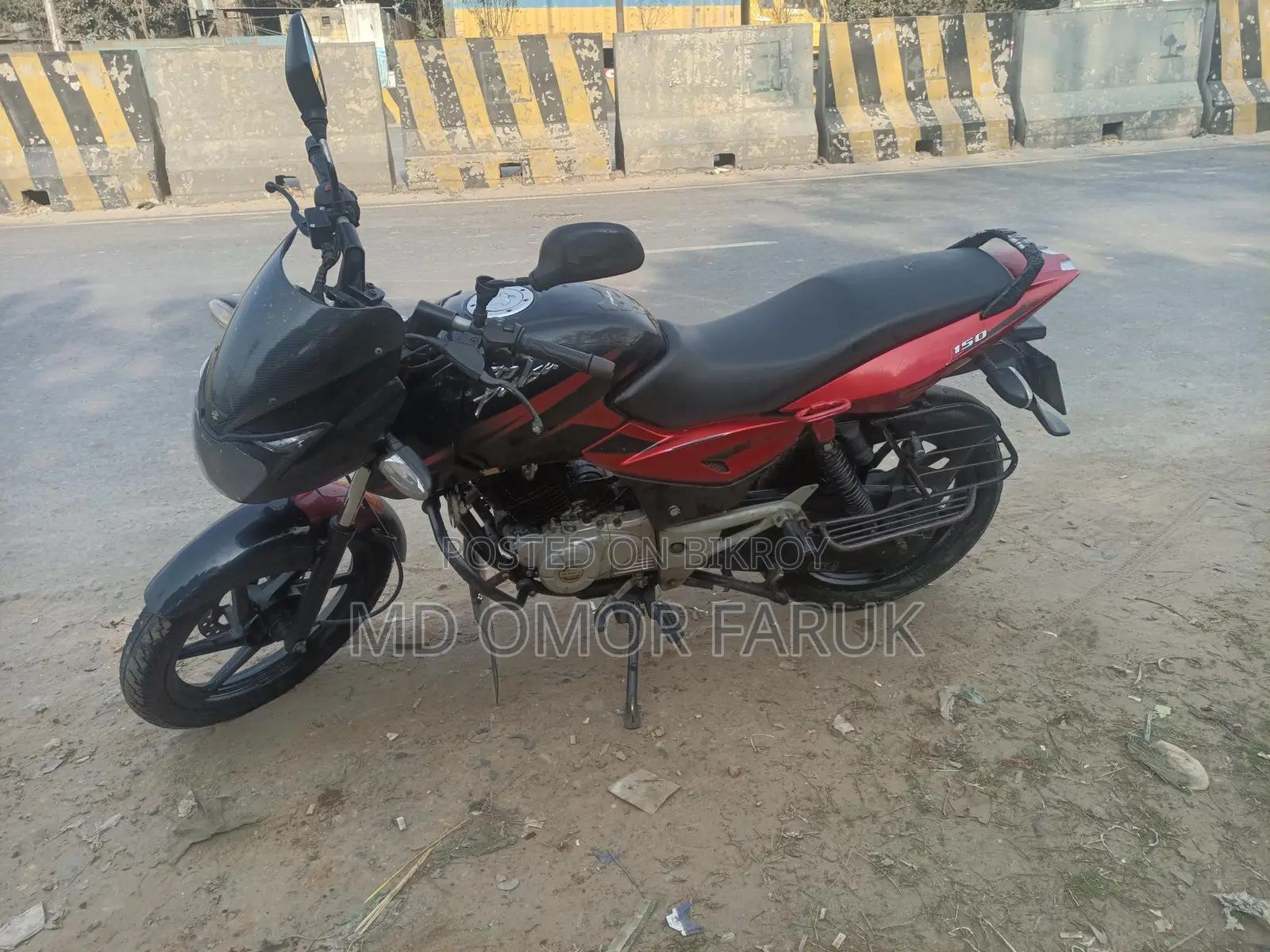 Bajaj Pulsar 150 - 2016