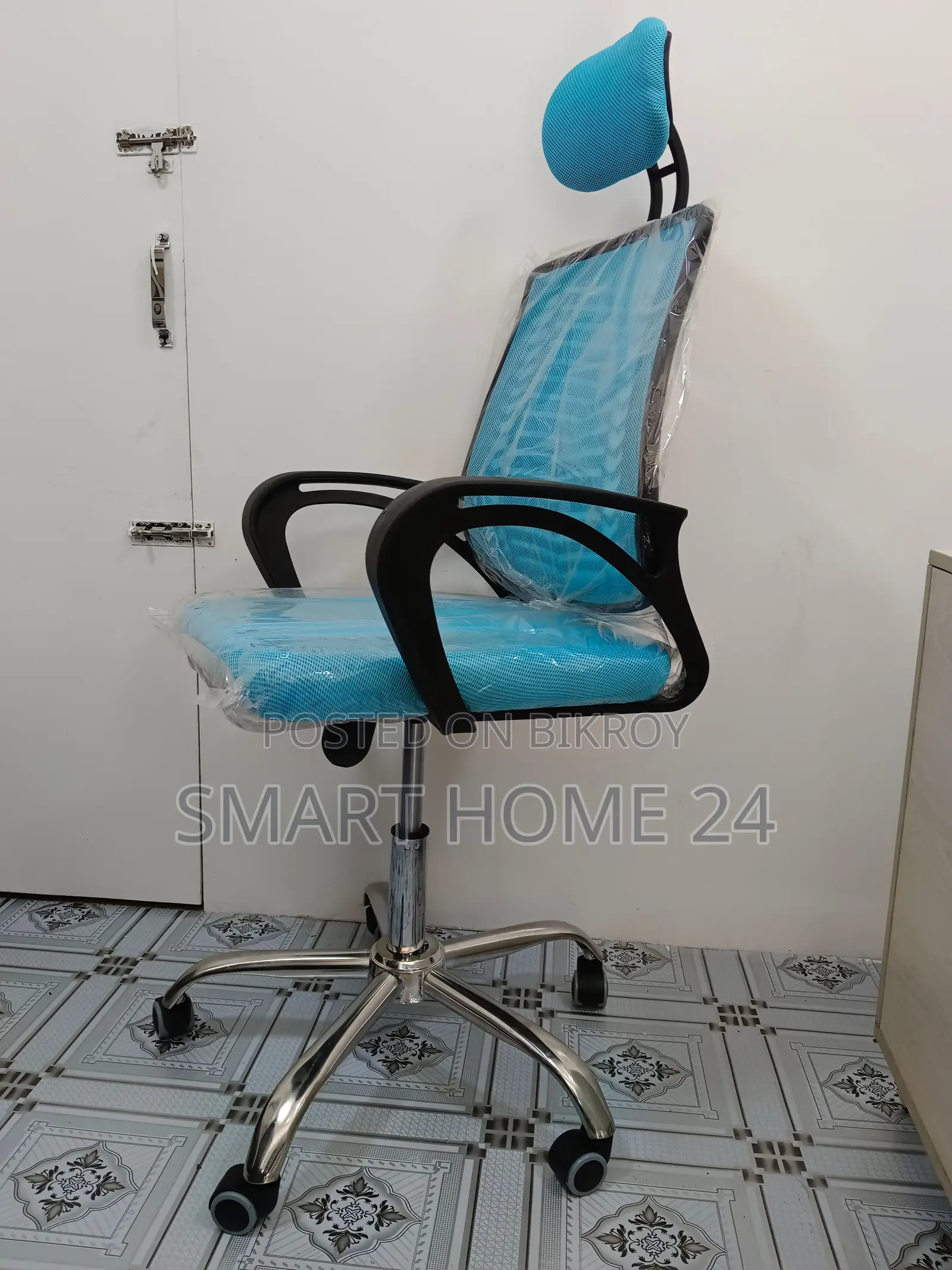 Premium Ergonomic Mesh Office Chair – Modern Design & Long-Lasting Comfort
