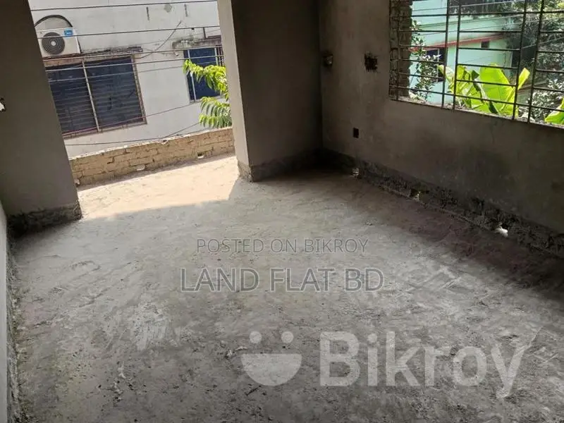 ১৩০৯ বর্গফুট # দক্ষিণ মুখী @রেডি ফ্লাট বিক্রি@নবীনগর হাউজিং,