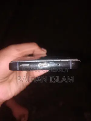 Samsung Galaxy S20 Plus (Used)