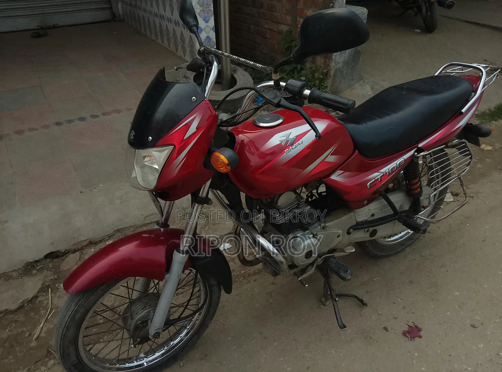 Bajaj CT 100 . 2016