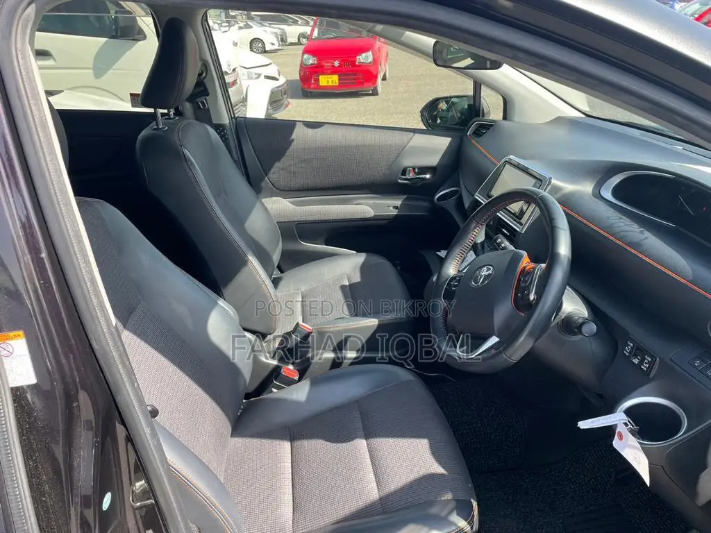 Toyota Sienta 2018 G Quero