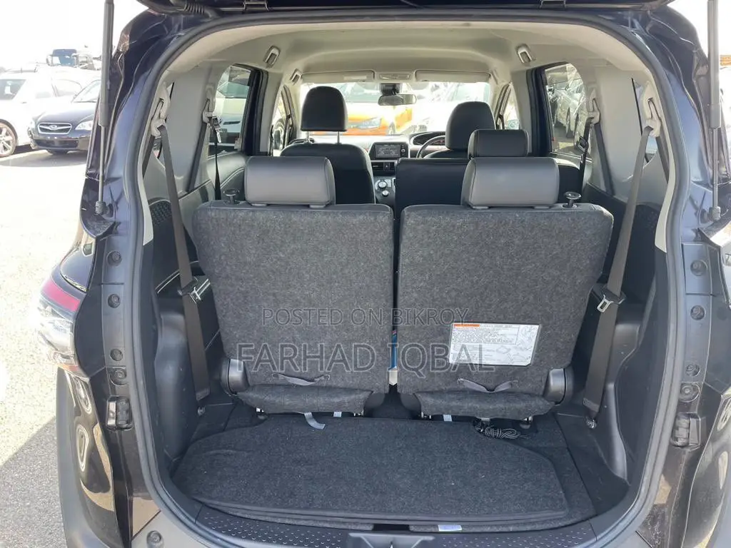 Toyota Sienta 2018 G Quero