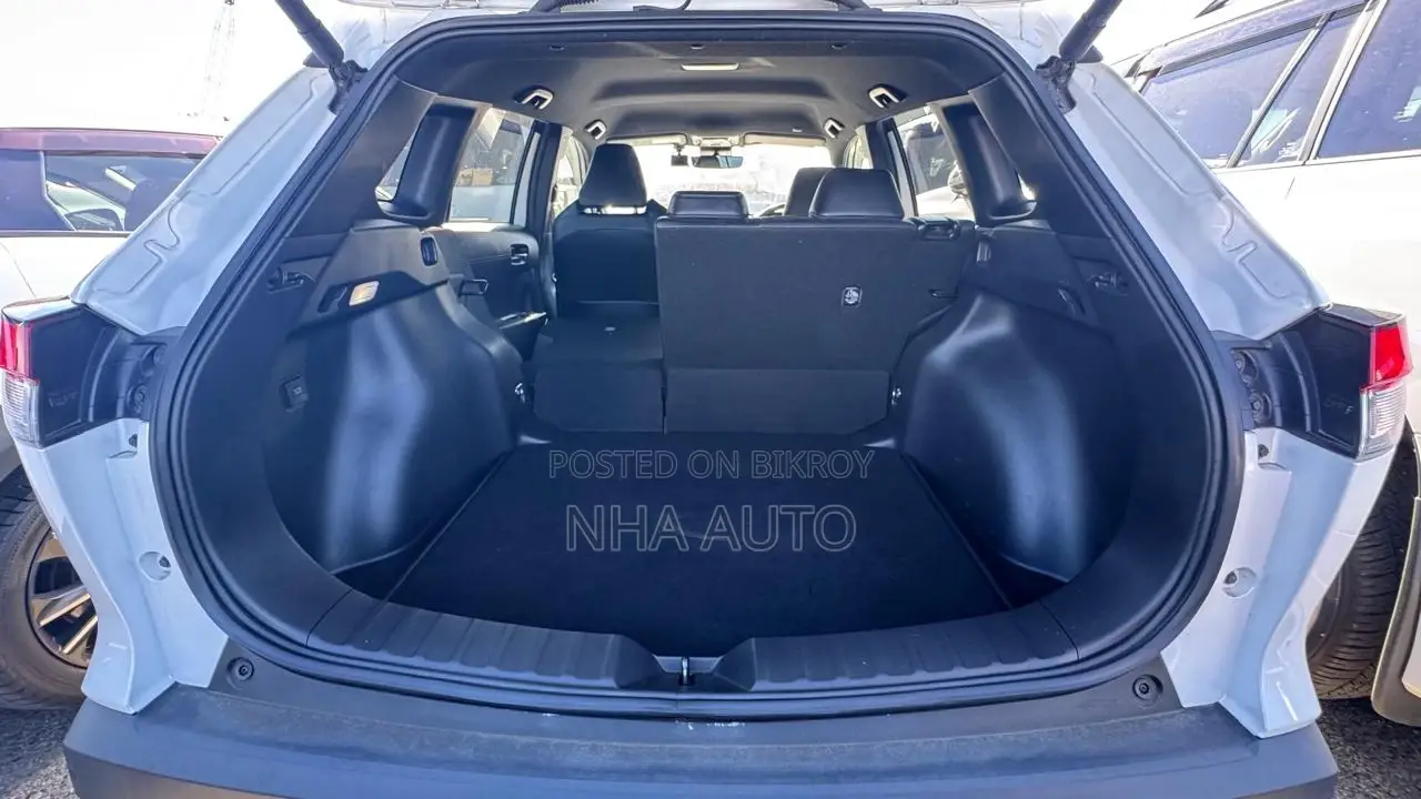 Toyota Corolla Cross 4.5/leather package 2021