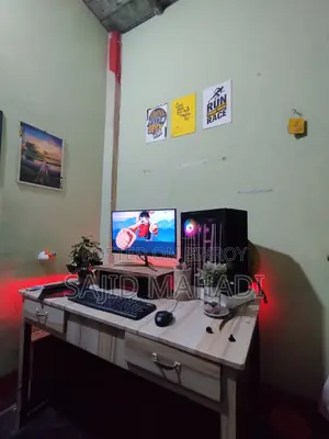 Customised PC sale post