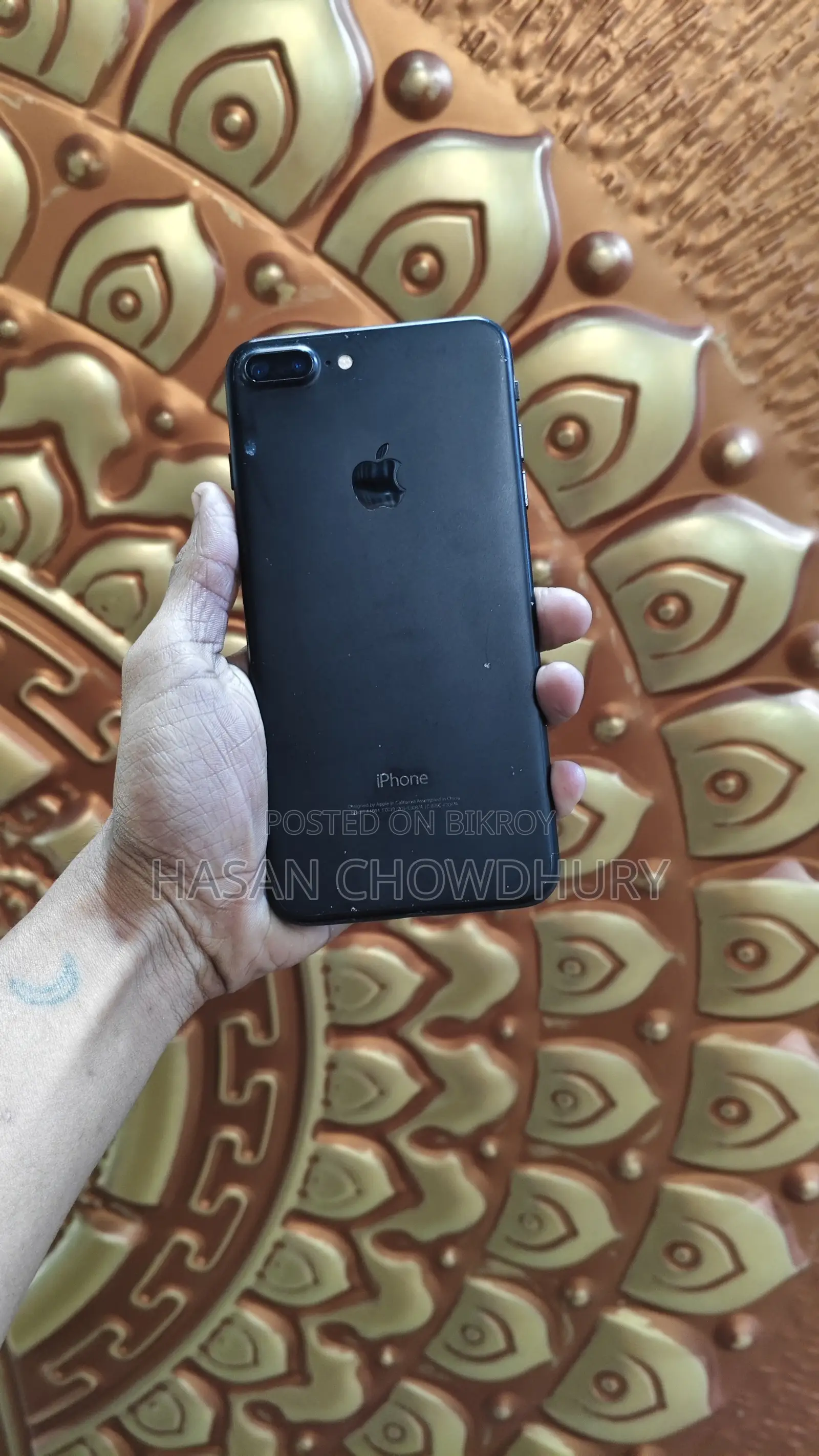 Apple iPhone 7 Plus . (Used)