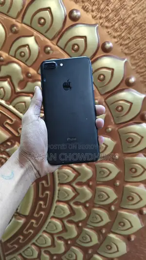 Apple iPhone 7 Plus . (Used)