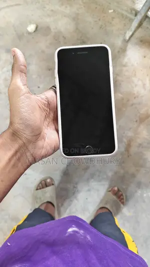 Apple iPhone 7 Plus . (Used)