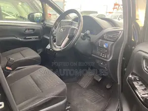 Toyota Noah G edition Hyb 2020