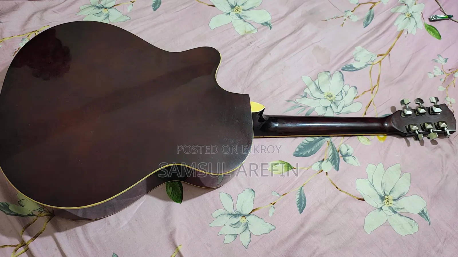 Guitar