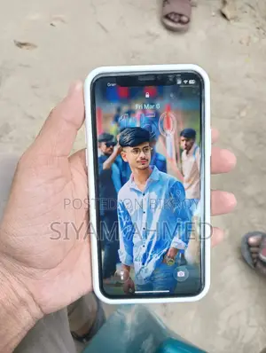 Apple iPhone 11 Pro . (Used)
