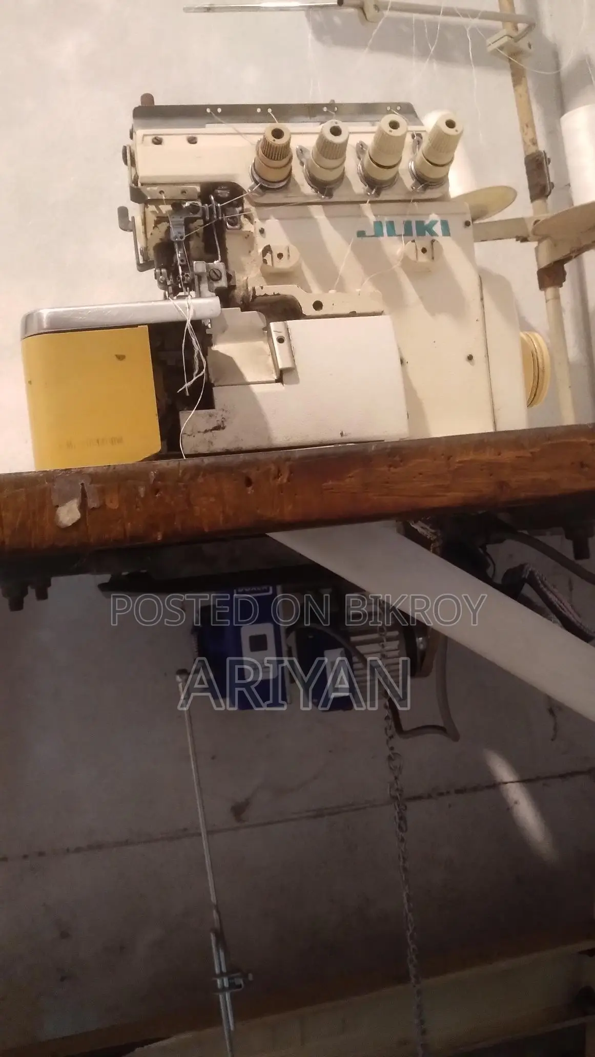 Selling Overlock Machine, Motorized machine has no problems, all OK
