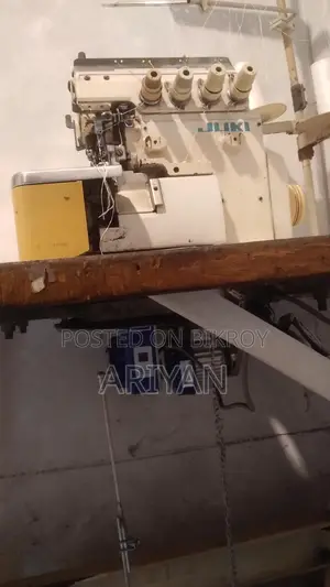 Selling Overlock Machine, Motorized machine has no problems, all OK