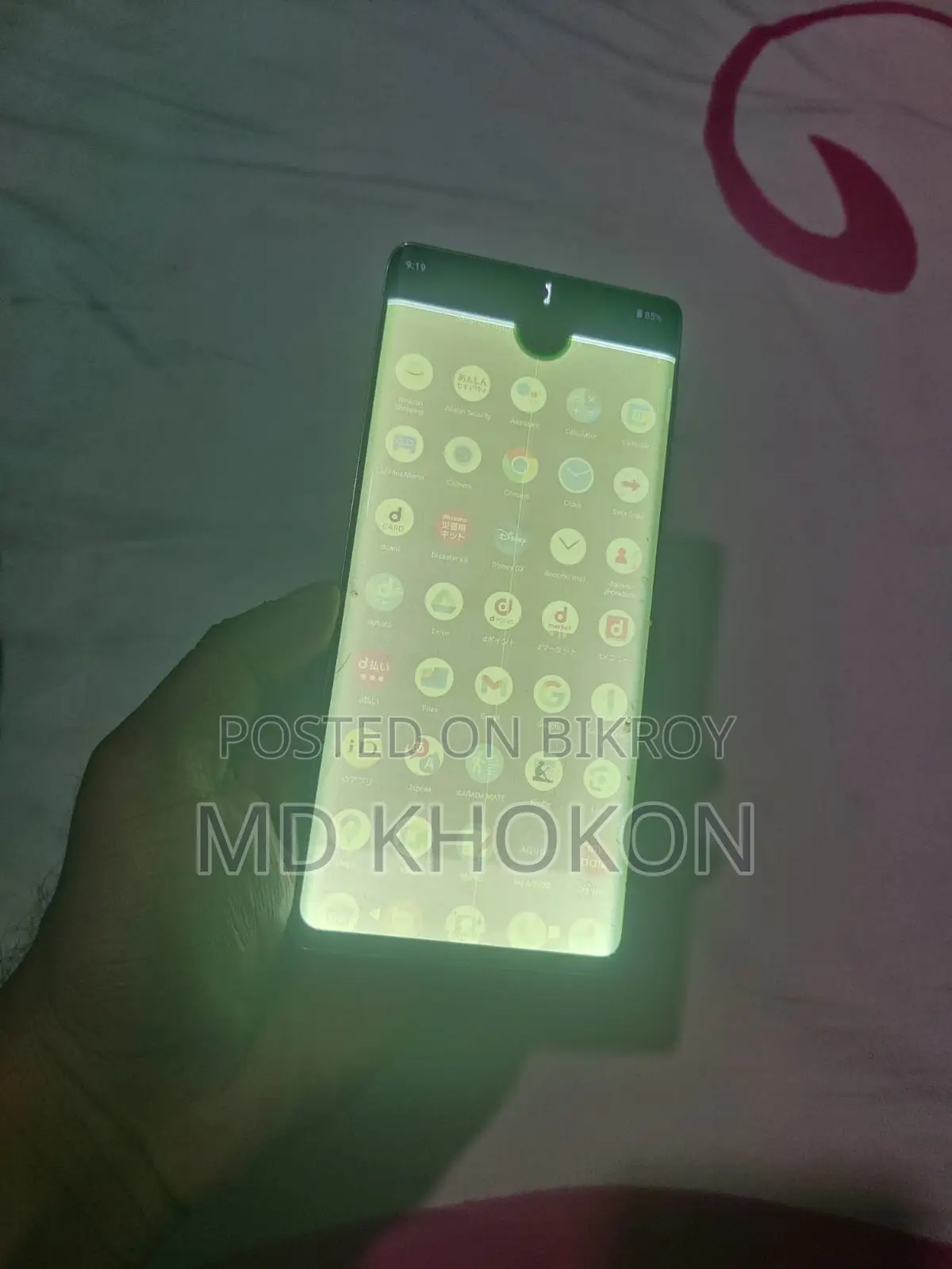SHARP Aquos R6 Display Issue (Used)