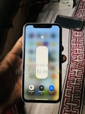 Apple iPhone XR (Used)