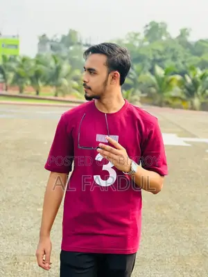 ড্রপ শোল্ডার টি শার্ট