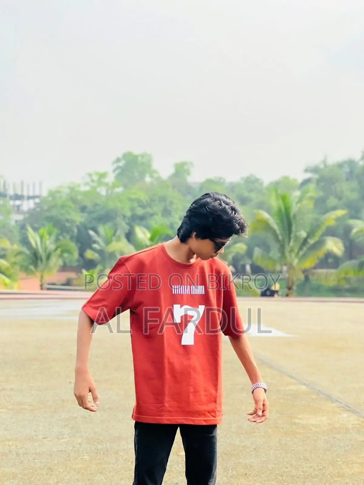 ড্রপ শোল্ডার টি শার্ট