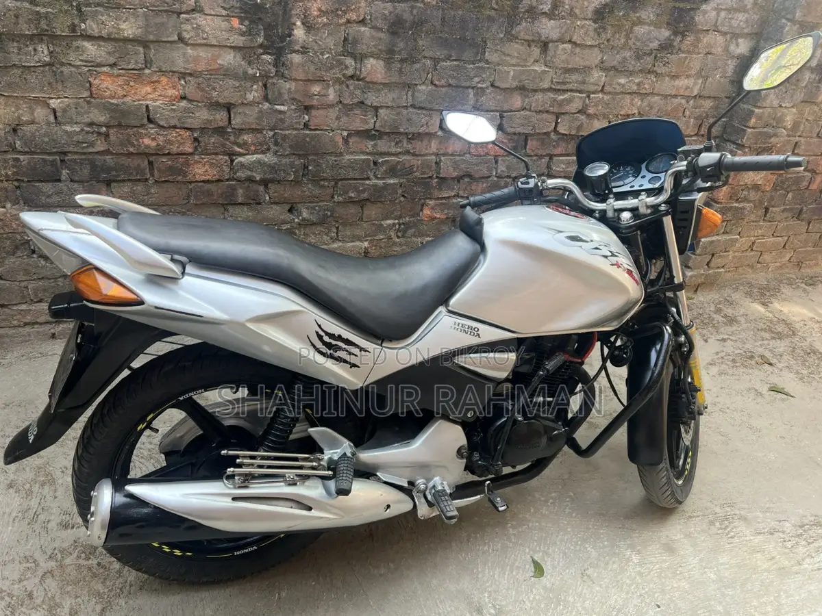 Hero CBZ . 2011