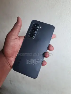 Infinix Hot 50 Pro 8/128 (Used)
