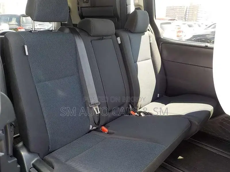 Toyota Noah Non Hybrid X Black 2021