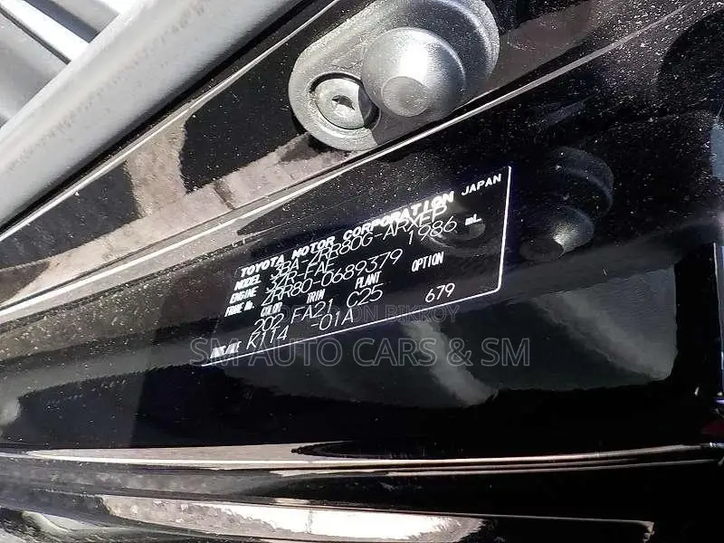 Toyota Noah Non Hybrid X Black 2021