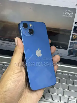 Apple iPhone 13 (Used)