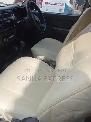 Mitsubishi L200 2007 White