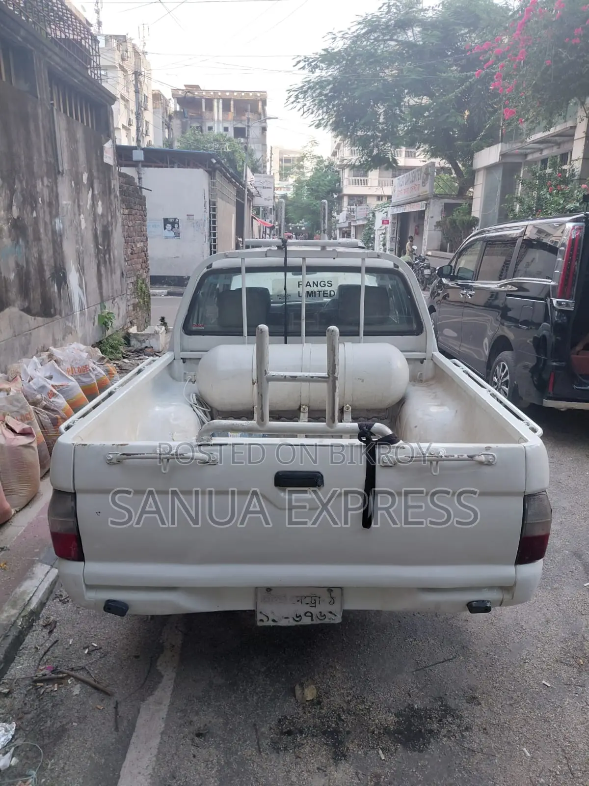 Mitsubishi L200 2007 White