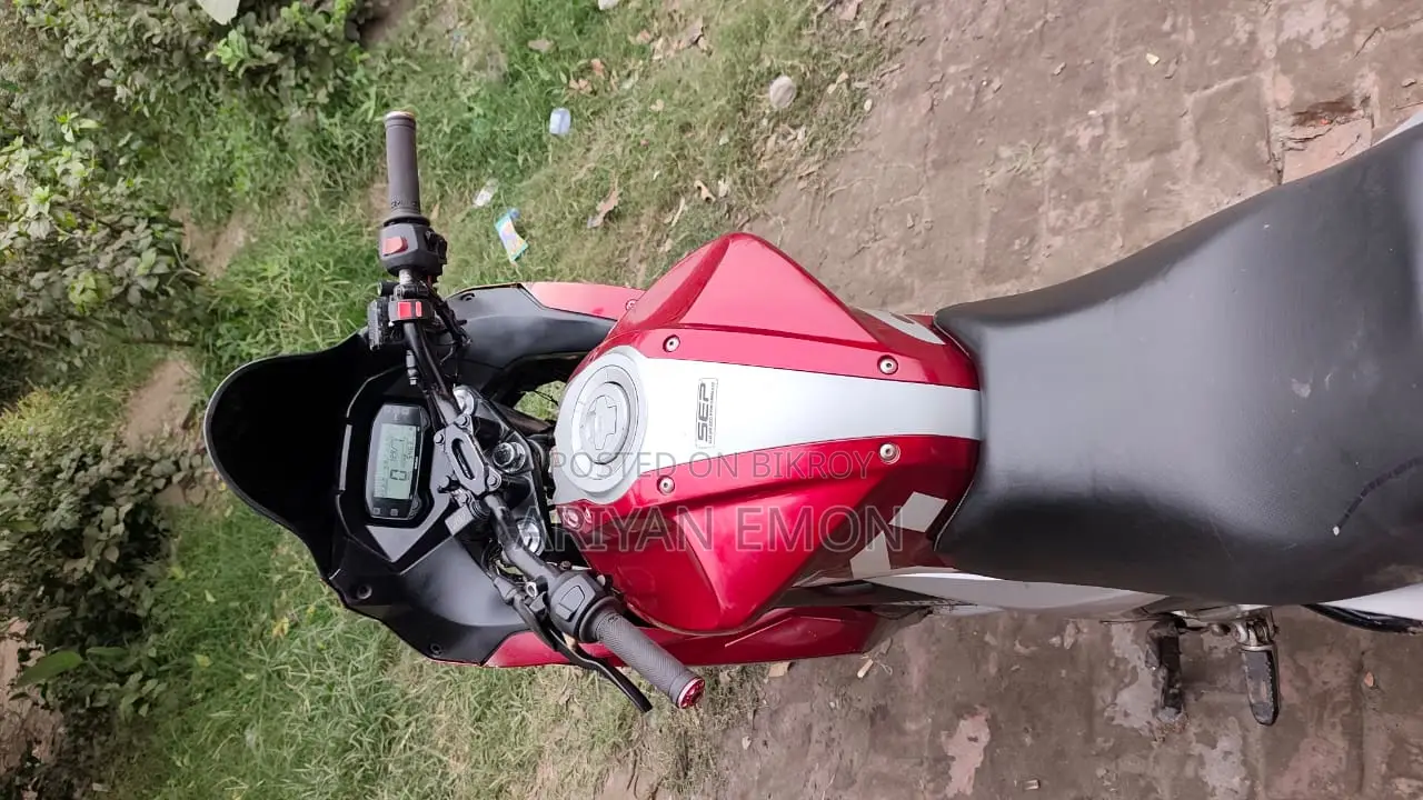 Suzuki Gixxer SF 2018