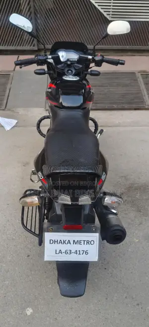 Bajaj Pulsar 150 . 2022