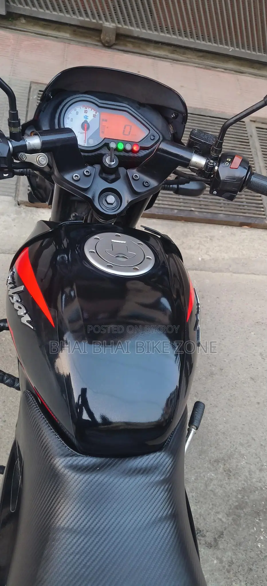 Bajaj Pulsar 150 . 2022