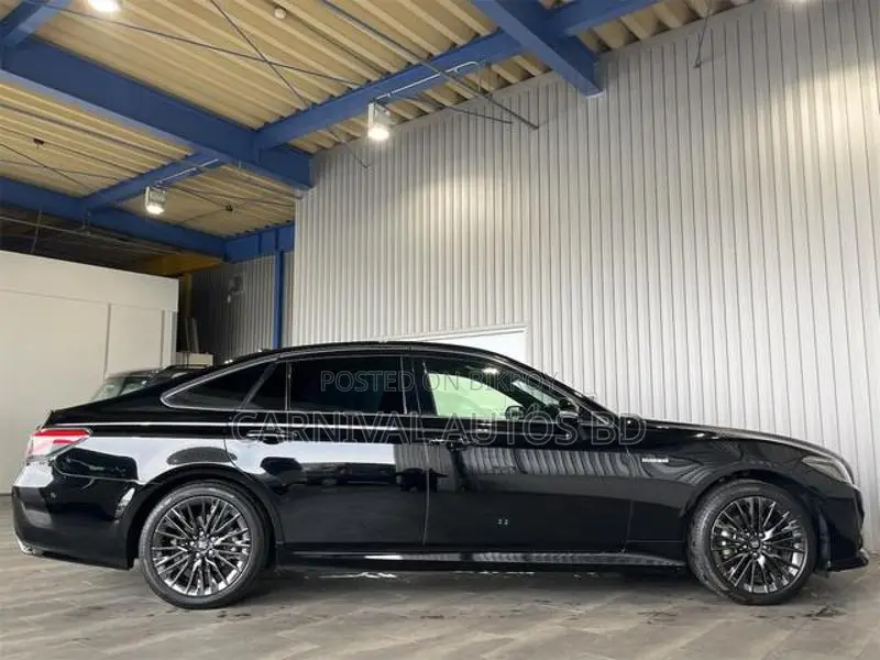 Toyota Crown HYBRID S SPORT 2021 Black