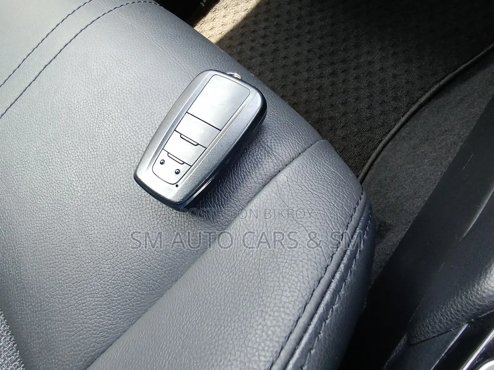 Toyota Corolla Cross Z Red Moonroof 2022