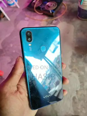 Vivo Y11 32 GB Blue