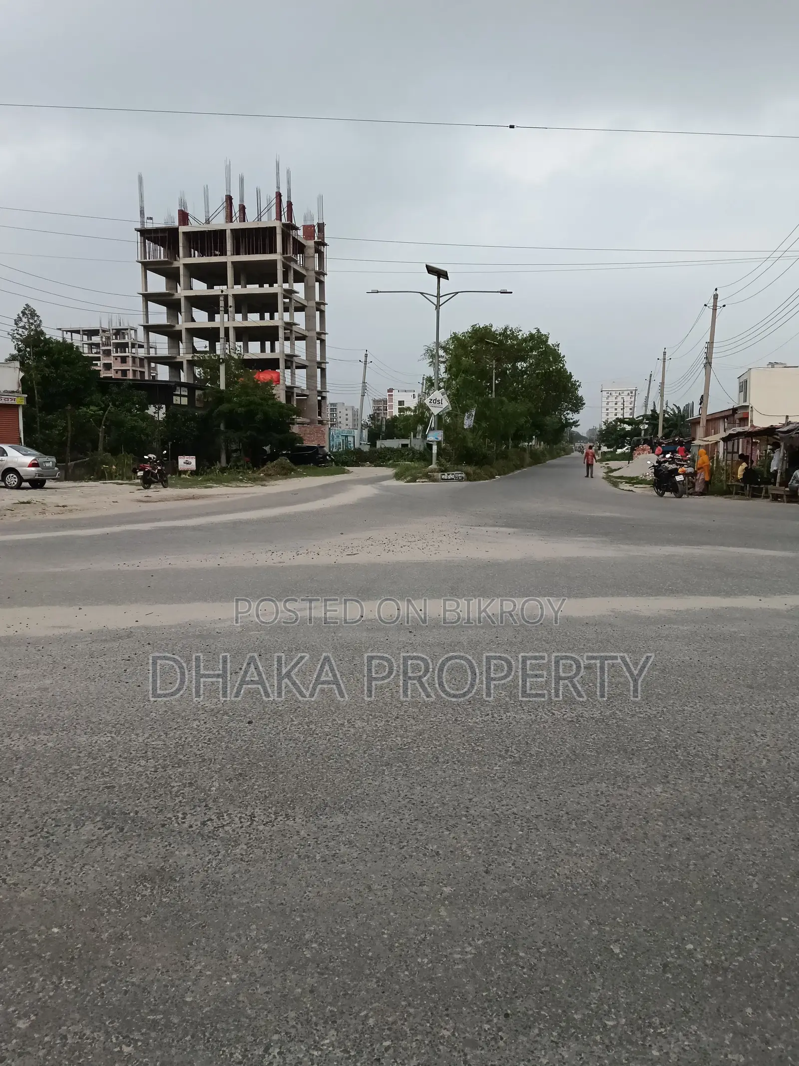 Nearby 9 Avenue 5 Katha West-Sector-16/F