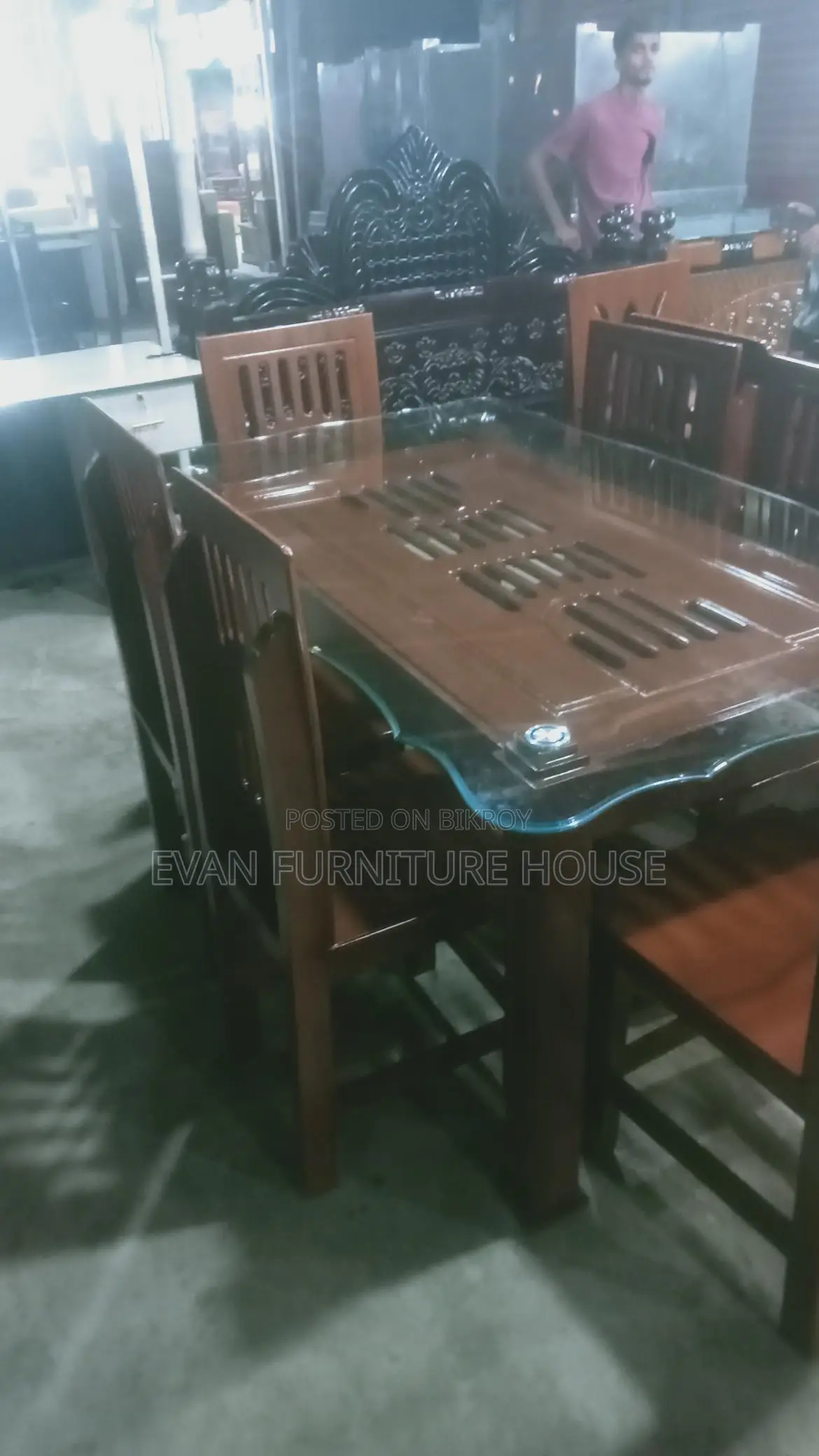 মালয়েশিয়ার প্রসেসিং উডের ডাইনিং টেবিল