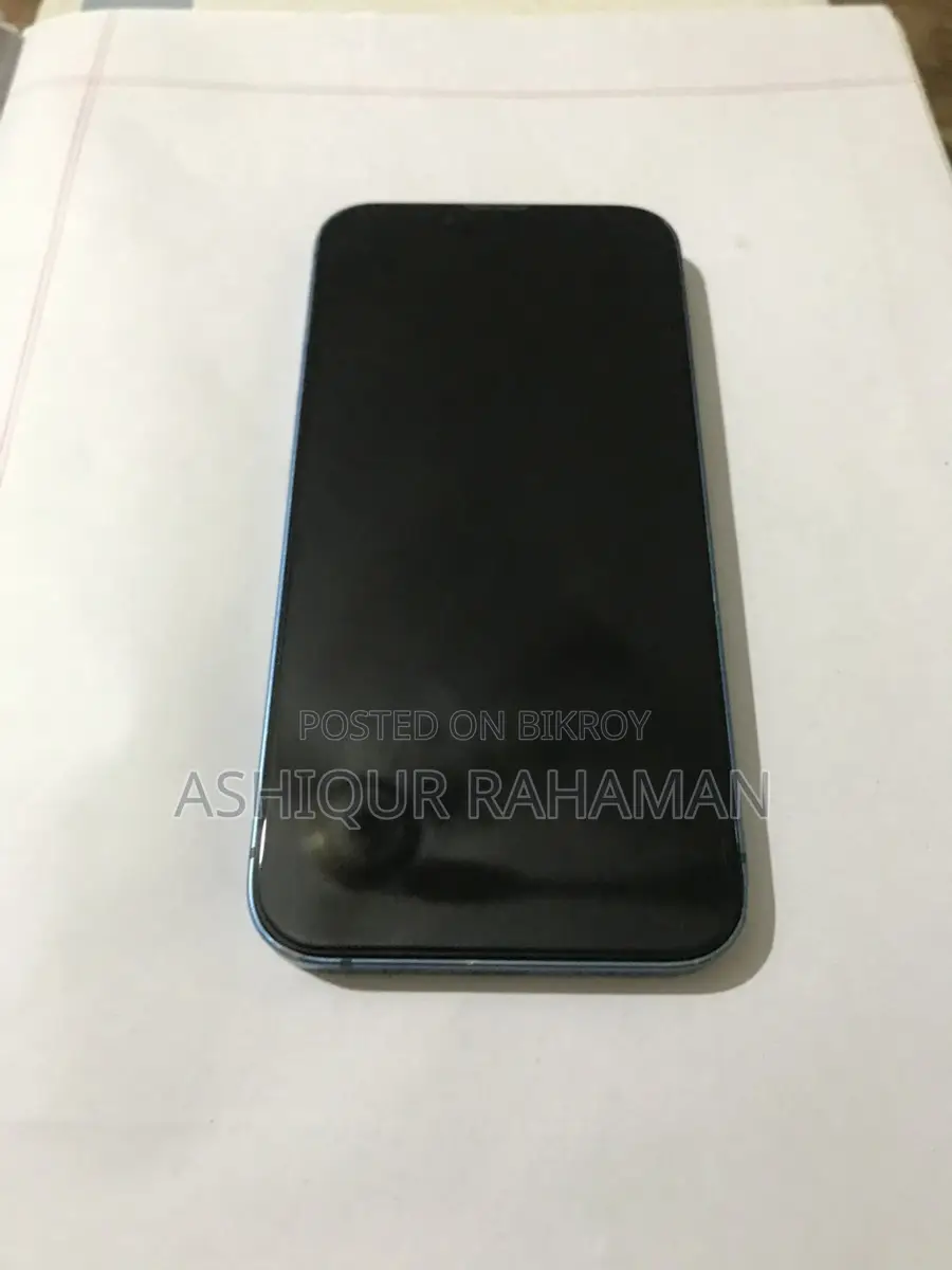 Apple iPhone 13 . (Used)