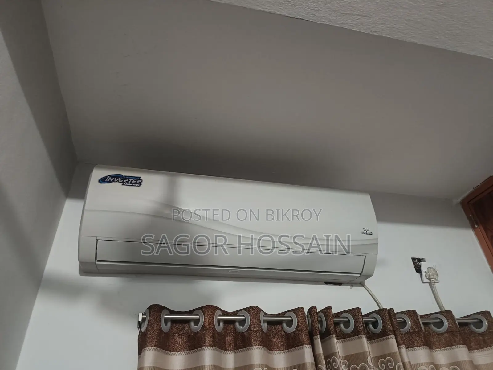 2 Ton Inverter AC in Fresh Condition
