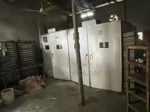 Incubator Machine