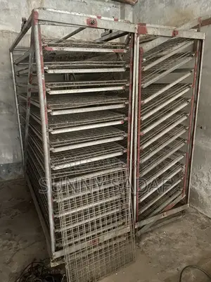 Incubator Machine