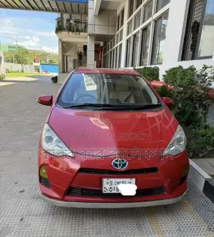Toyota Aqua hybrid 2014